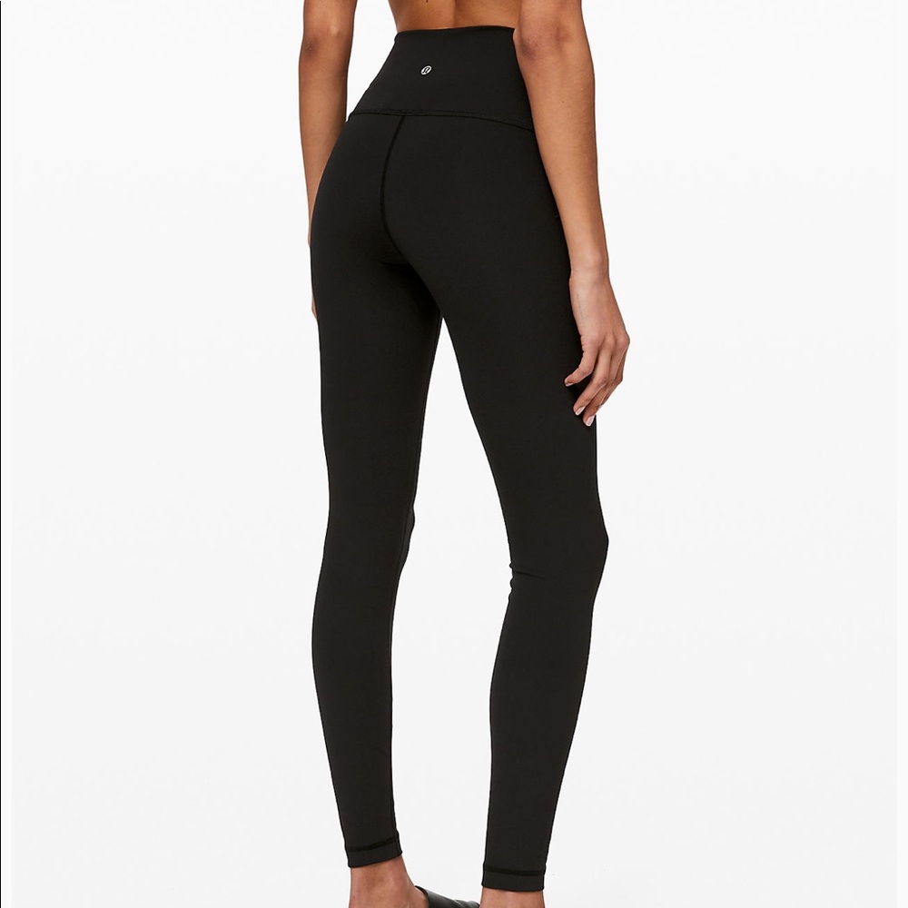 Lululemon black high-rise leggings pants